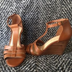 Jessica Simpson wedges